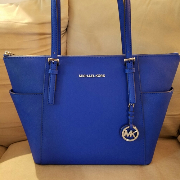 michael kors jet set tote blue